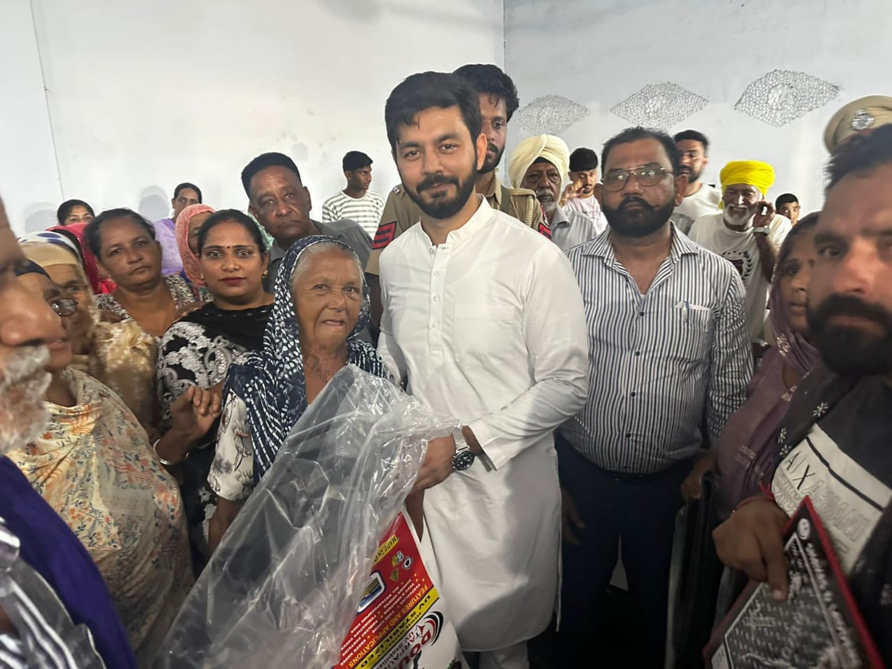 ਮੁੱਖ ਮੰਤਰੀ ਵੱਲੋਂ ਹੜ੍ਹਾਂ ਦੀ ਮਾਰ ਝੱਲ ਰਹੇ ਕਿਸਾਨਾਂ ਅਤੇ ਲੋਕਾਂ ਦੇ ਹਿੱਤ ਵਿੱਚ ਲਏ ਗਏ ਫੈਲਸੇ ਸ਼ਲਾਘਾਯੋਗ- ਡਾ. ਇਸ਼ਾਂਕ ਕੁਮਾਰ